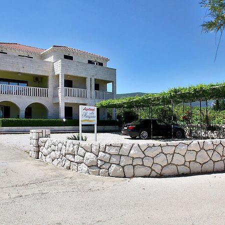 Villa Marijana Sreser Bagian luar foto