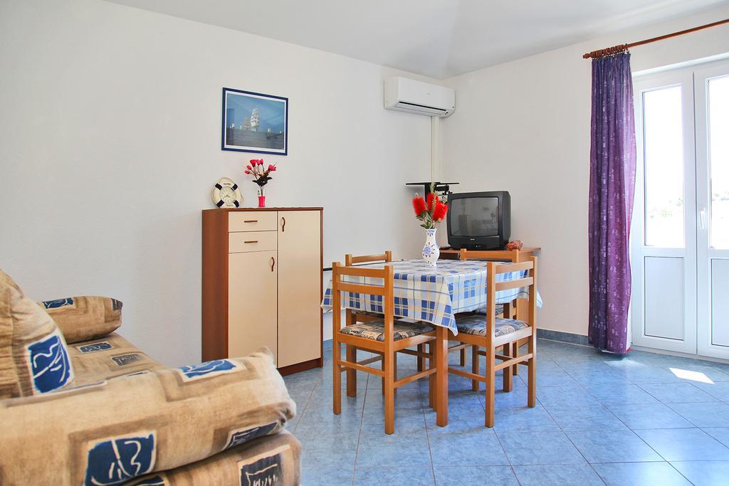 Villa Marijana Sreser Bagian luar foto
