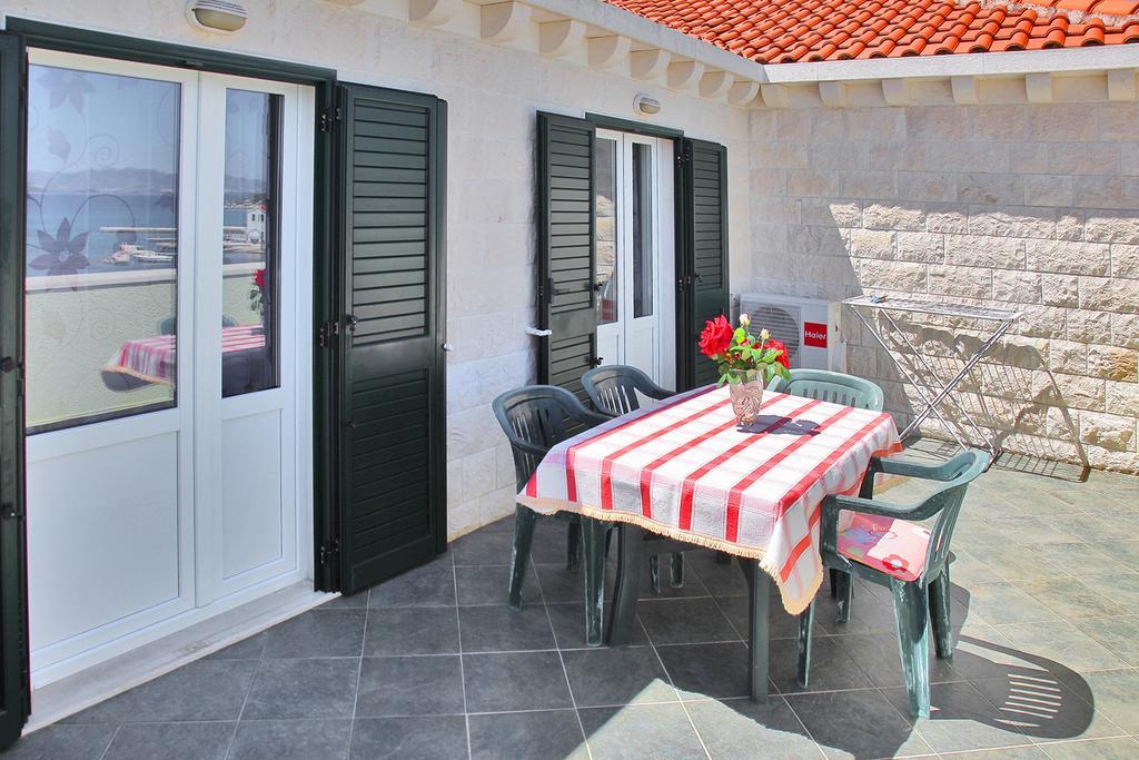Villa Marijana Sreser Bagian luar foto