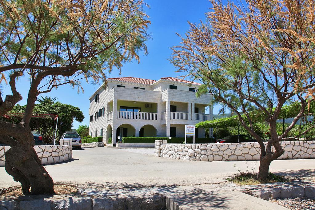 Villa Marijana Sreser Bagian luar foto