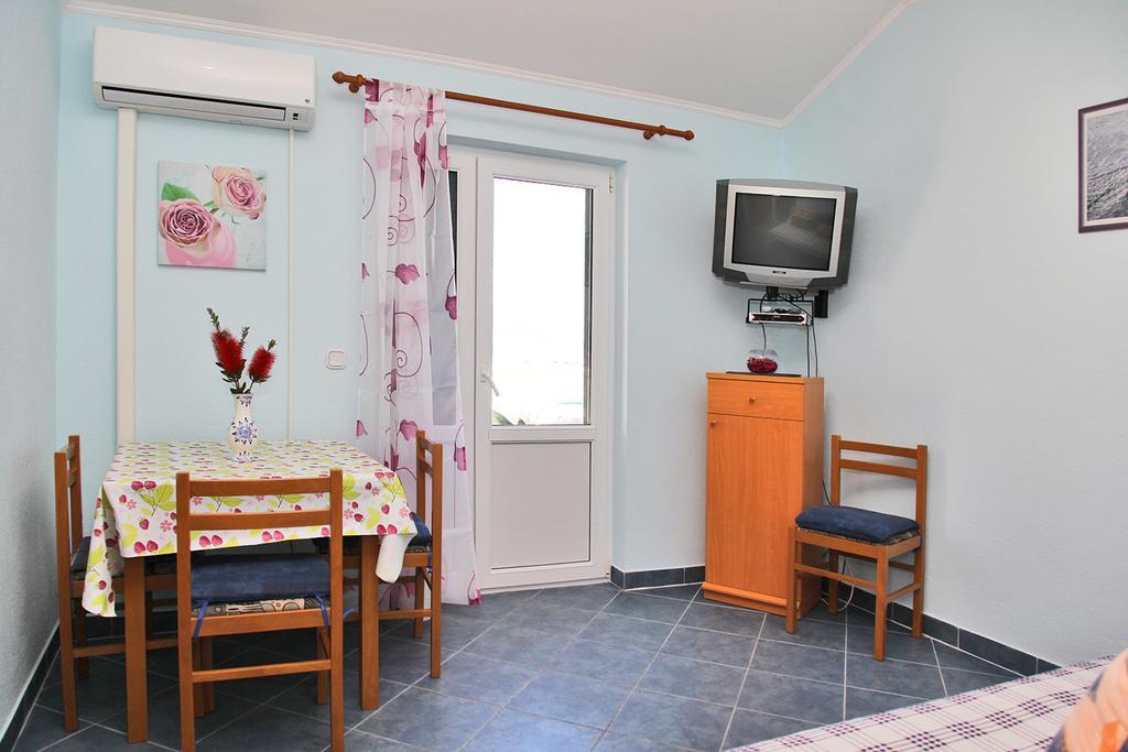 Villa Marijana Sreser Bagian luar foto